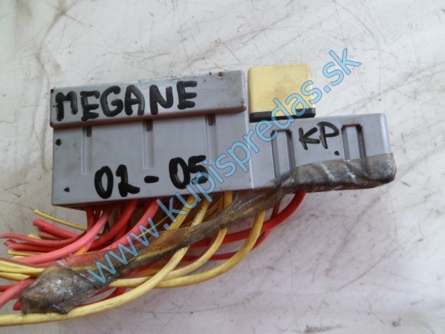 poistková skrinka na renault megane 2 1,6i 16V